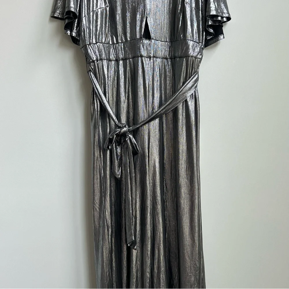 Refinery29 x ELOQUII disco hipster Party Silver Metallic V-Neck Jumpsuit R29 14 - Picture 12 of 16